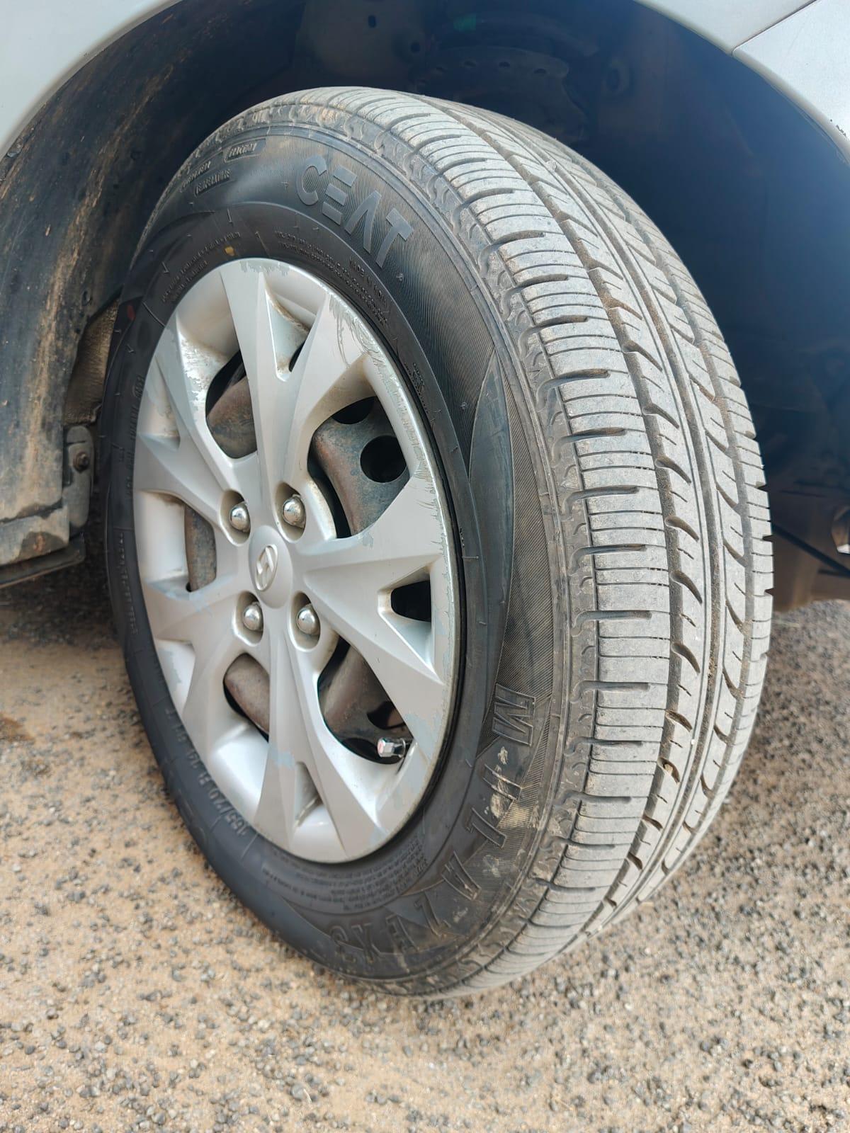 यूज़्ड 2014 ह्युंडई ग्रैंड आई10, Maralur SO, Tumkur 8 यूज़्ड 2014 ह्युंडई ग्रैंड आई10, Maralur SO, Tumkur 8