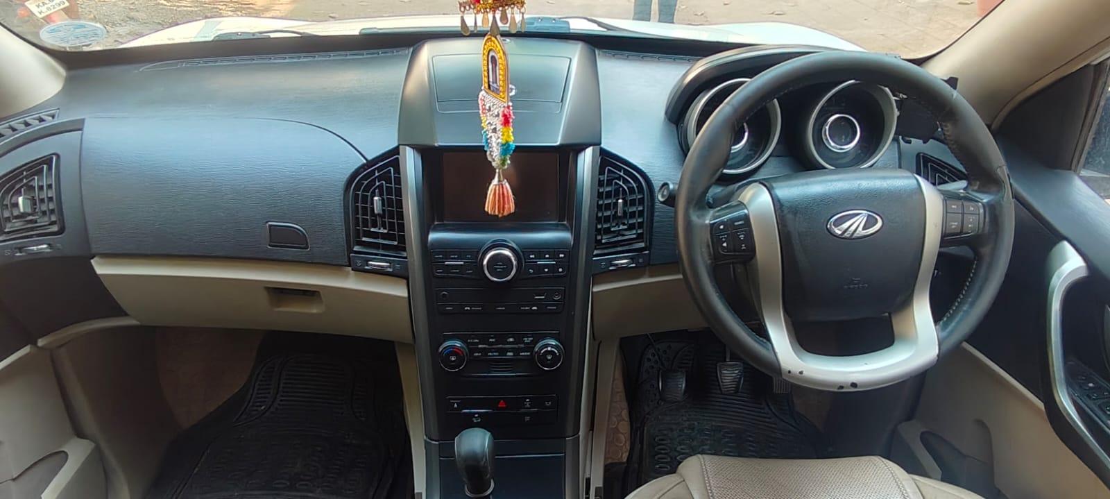 यूज़्ड 2015 महिंद्रा एक्सयूवी500, Maralur SO, Tumkur 11 यूज़्ड 2015 महिंद्रा एक्सयूवी500, Maralur SO, Tumkur 11