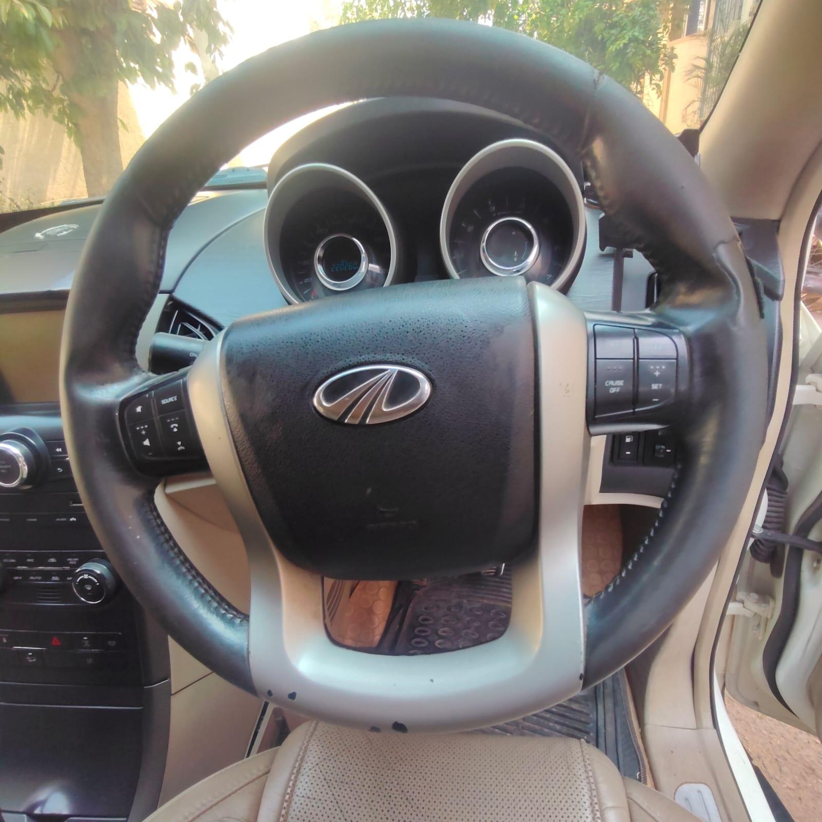 यूज़्ड 2015 महिंद्रा एक्सयूवी500, Maralur SO, Tumkur 12 यूज़्ड 2015 महिंद्रा एक्सयूवी500, Maralur SO, Tumkur 12