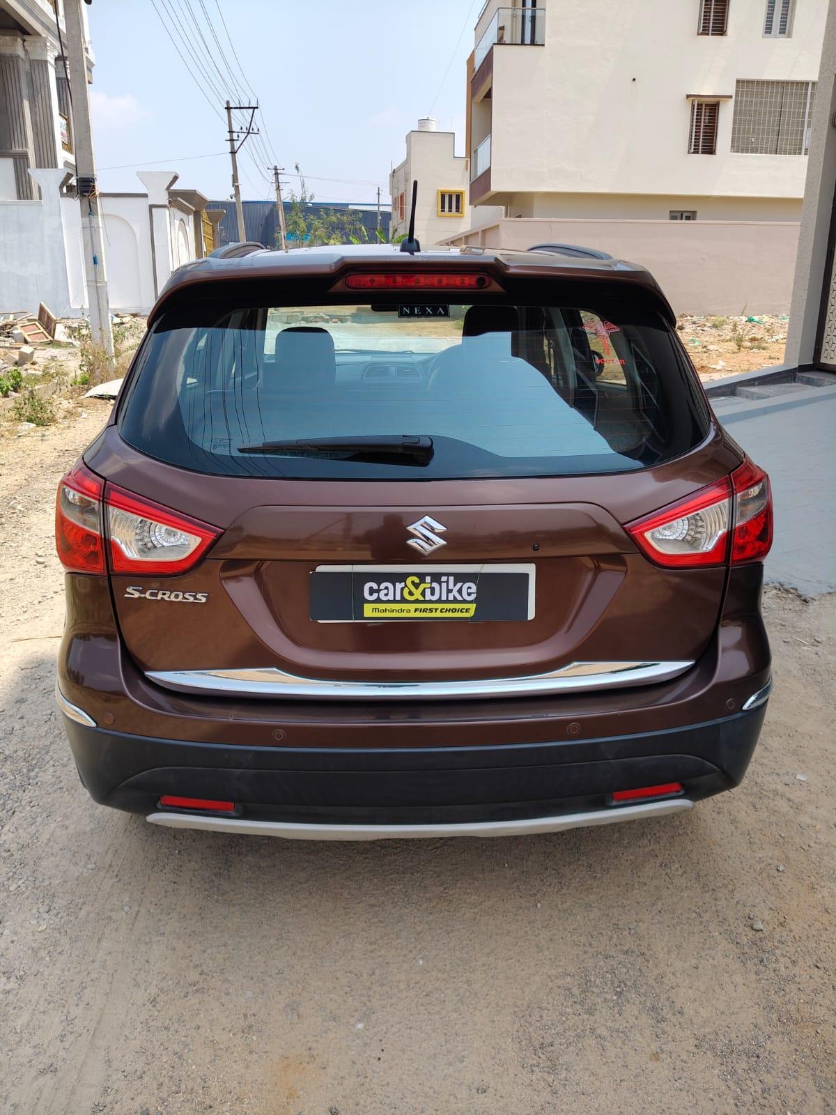 यूज़्ड 2016 मारुति सुजुकी एस-क्रॉस, Maralur SO, Tumkur 3 यूज़्ड 2016 मारुति सुजुकी एस-क्रॉस, Maralur SO, Tumkur 3