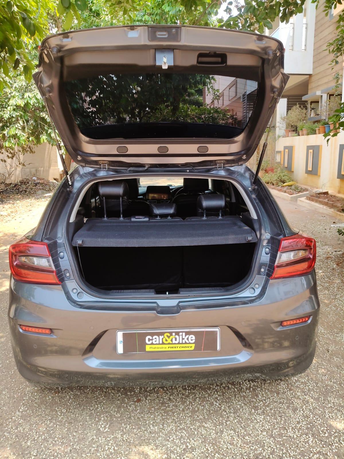 यूज़्ड 2024 टोयोटा गलांज़ा, Maralur SO, Tumkur 9 यूज़्ड 2024 टोयोटा गलांज़ा, Maralur SO, Tumkur 9