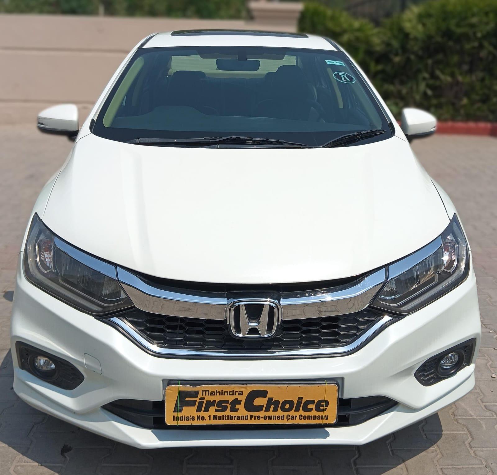 2018 होंडा सिटी VX MT Diesel BS IV 2018 होंडा सिटी VX MT Diesel BS IV