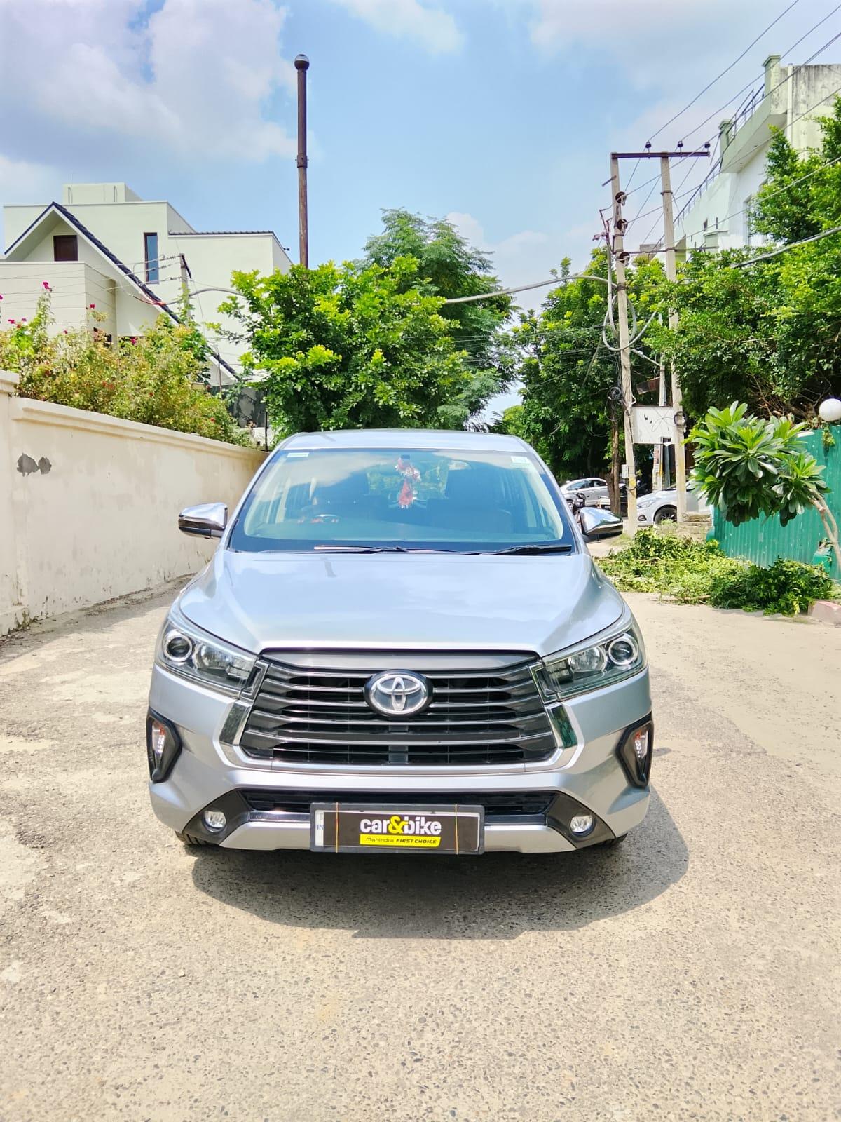 2019 टोयोटा इनोवा क्रिस्टा 2.8 Z 7 STR 2019 टोयोटा इनोवा क्रिस्टा 2.8 Z 7 STR