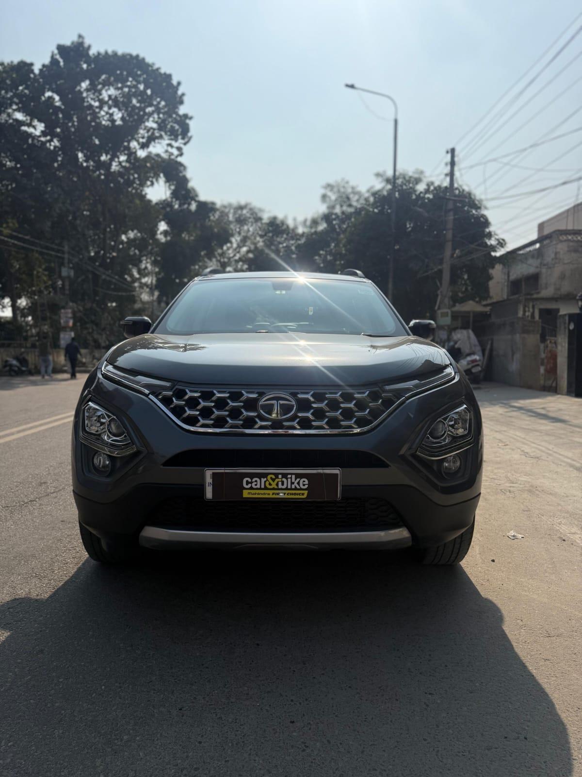 2021 टाटा सफारी XT Plus 2021 टाटा सफारी XT Plus