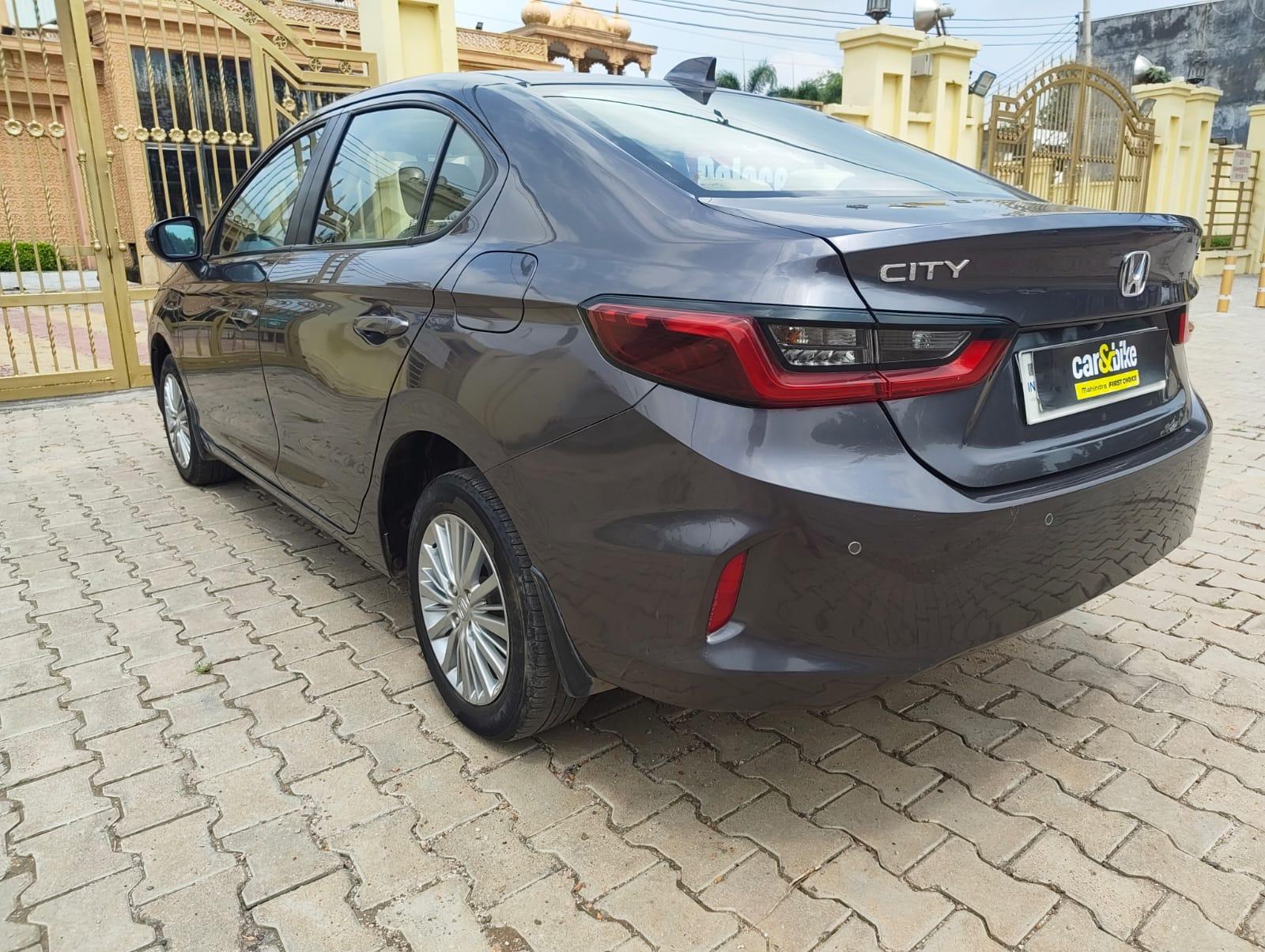 यूज़्ड 2021 होंडा सिटी, Palam Road, Gurgaon 2 यूज़्ड 2021 होंडा सिटी, Palam Road, Gurgaon 2