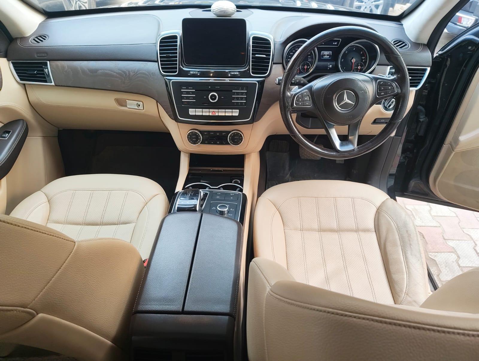 यूज़्ड 2019 मर्सिडीज़-बेंज़ जीएलएस, Palam Road, Gurgaon 6 यूज़्ड 2019 मर्सिडीज़-बेंज़ जीएलएस, Palam Road, Gurgaon 6