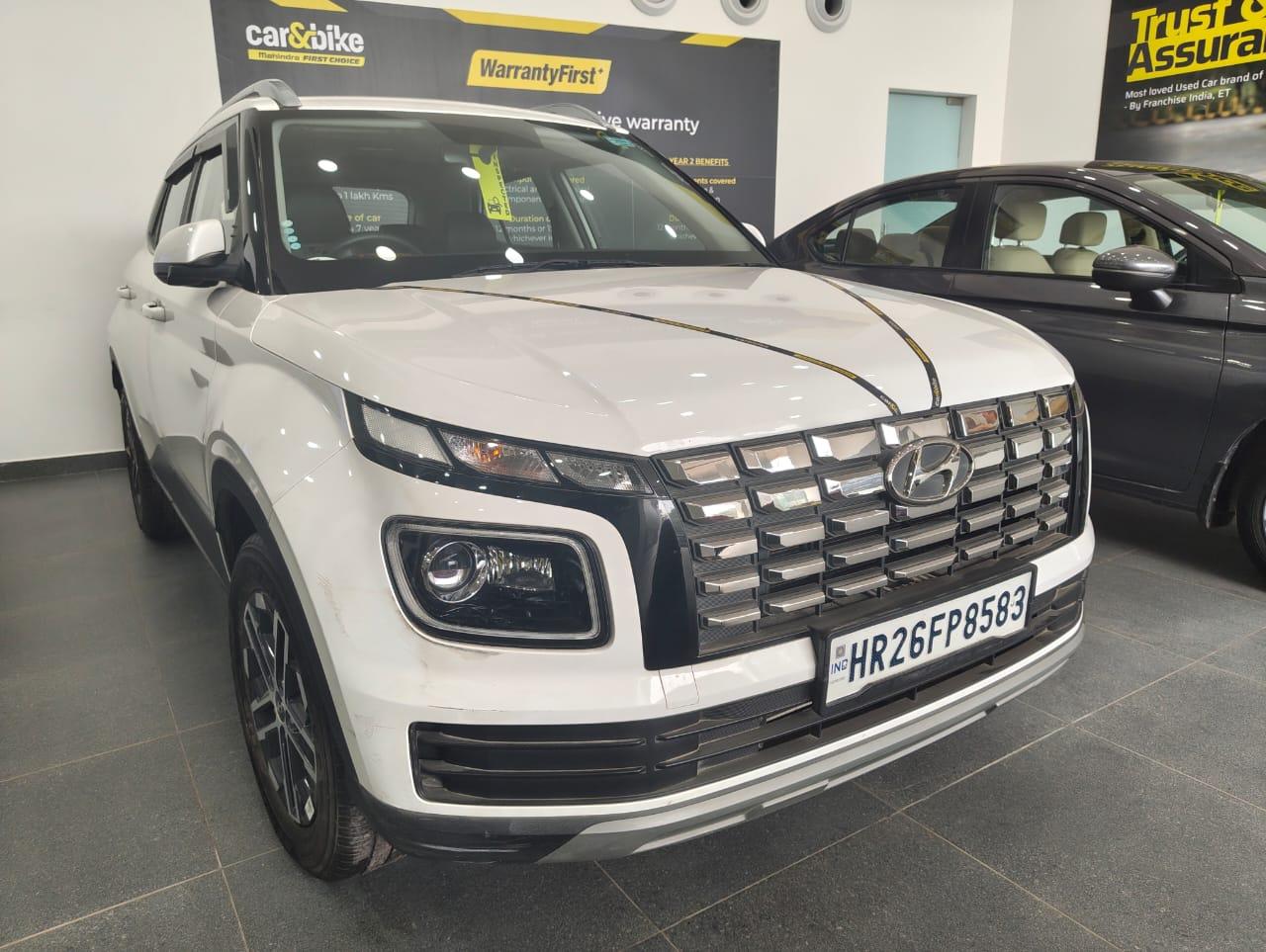 यूज़्ड 2024 ह्युंडई वेन्यू, Palam Road, Gurgaon 3 यूज़्ड 2024 ह्युंडई वेन्यू, Palam Road, Gurgaon 3