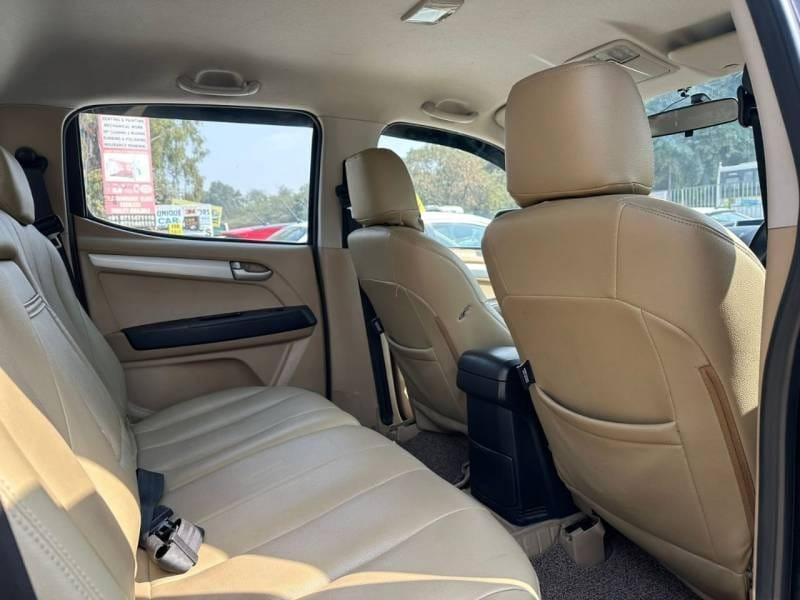 यूज़्ड 2021 मारुति सुजुकी एक्सएल6, Palam Road, New Delhi  यूज़्ड 2021 मारुति सुजुकी एक्सएल6, Palam Road, New Delhi