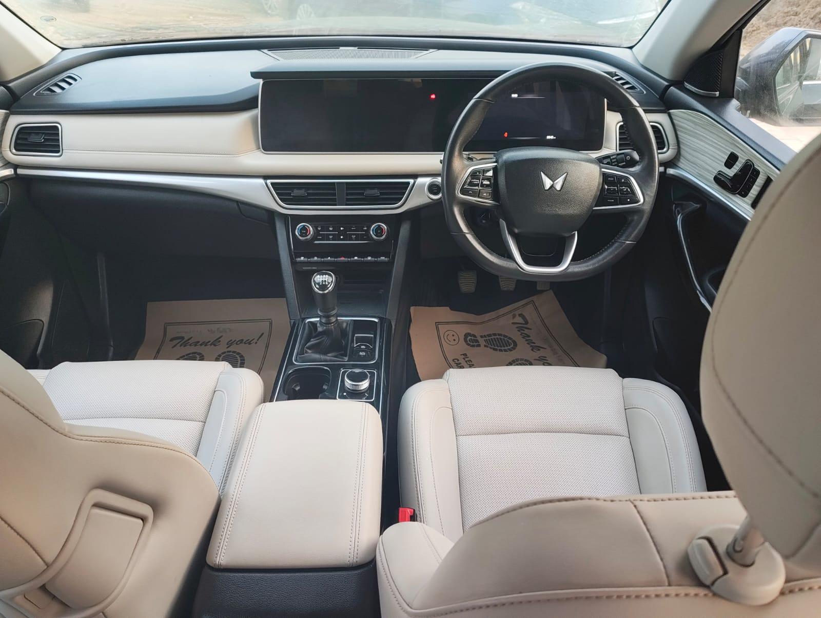 यूज़्ड 2021 महिंद्रा एक्सयूवी700, Palam Road, Gurgaon 11 यूज़्ड 2021 महिंद्रा एक्सयूवी700, Palam Road, Gurgaon 11