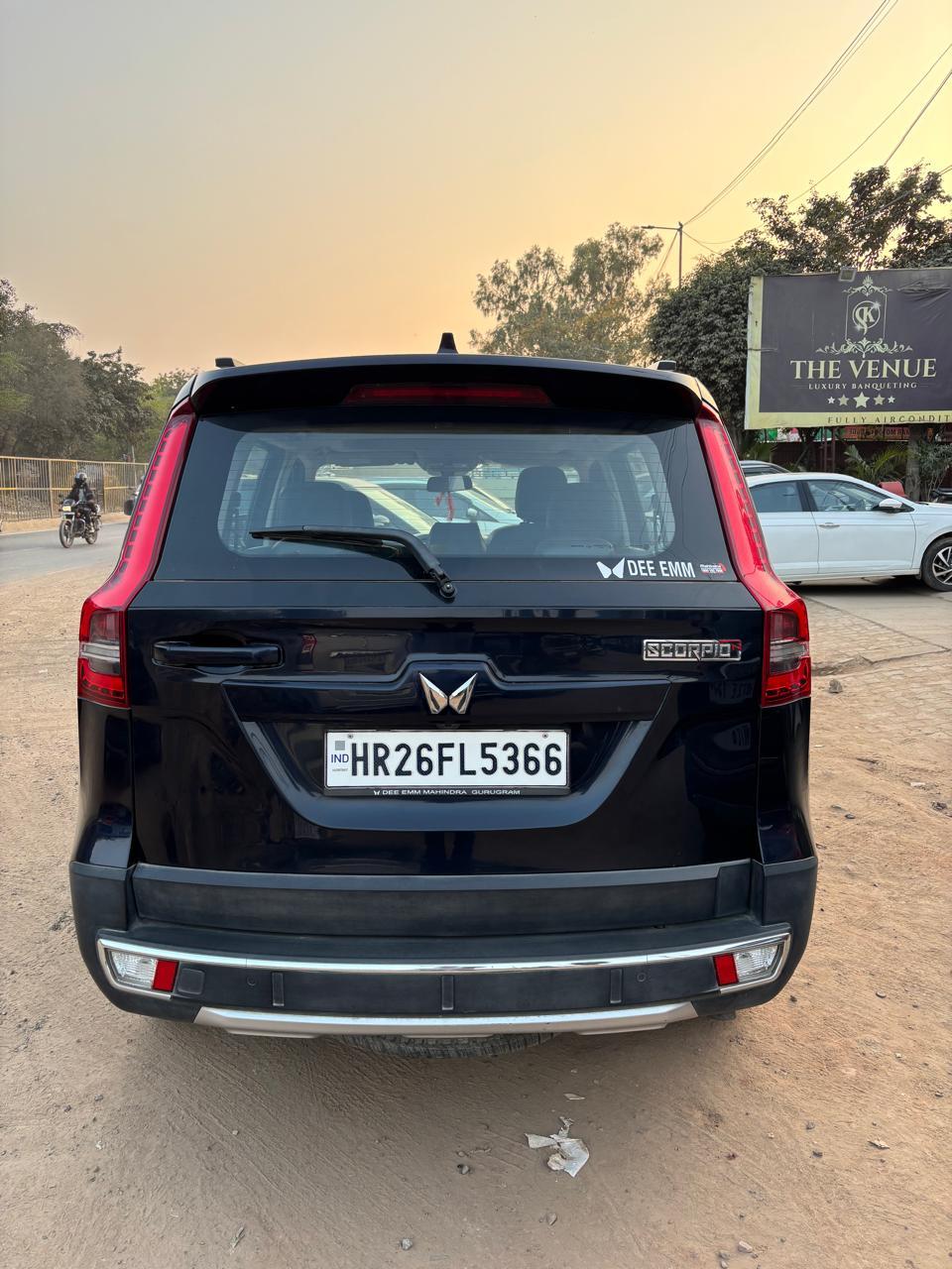 यूज़्ड 2024 महिंद्रा स्कॉर्पियो-N, Palam Road, Gurgaon 2 यूज़्ड 2024 महिंद्रा स्कॉर्पियो-N, Palam Road, Gurgaon 2