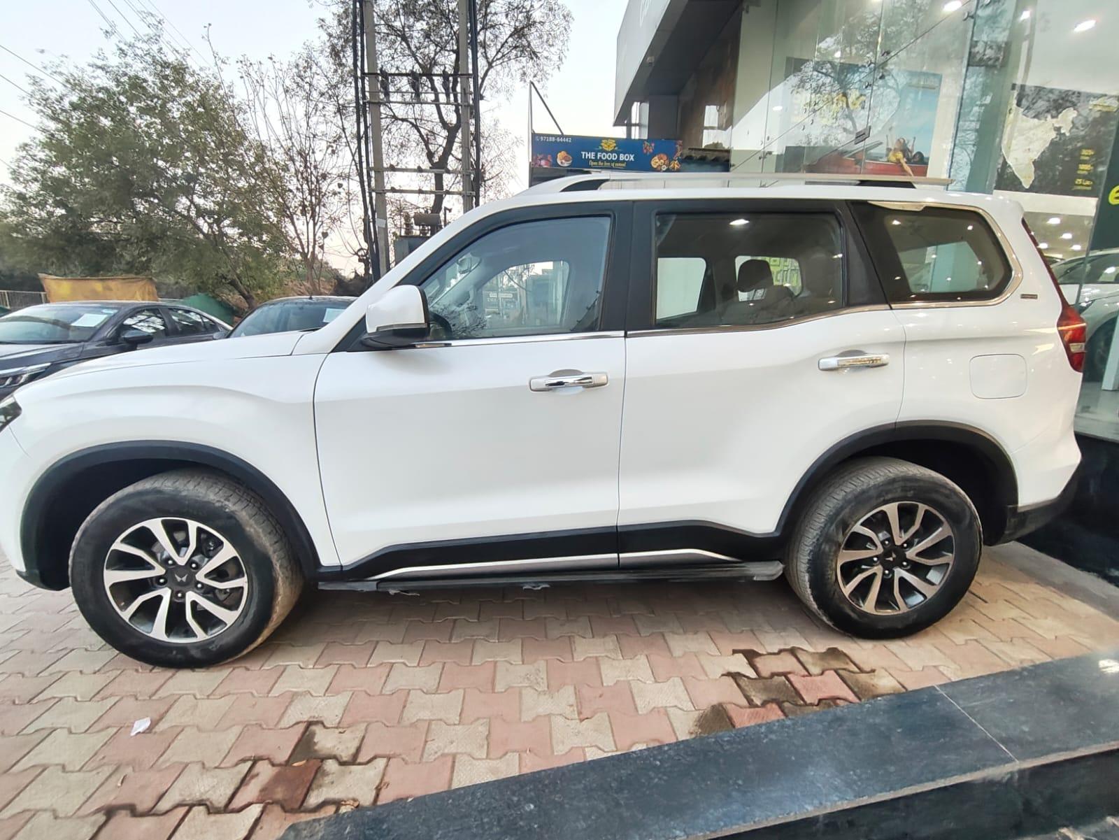 2022 महिंद्रा स्कॉर्पियो-N Z8 7 STR AT Petrol 2022 महिंद्रा स्कॉर्पियो-N Z8 7 STR AT Petrol