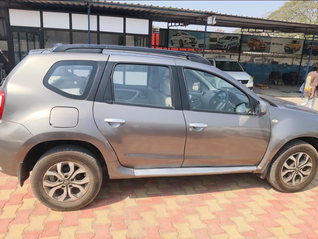 यूज़्ड 2014 निसान टेरानो, Theba, Jamnagar 5 यूज़्ड 2014 निसान टेरानो, Theba, Jamnagar 5