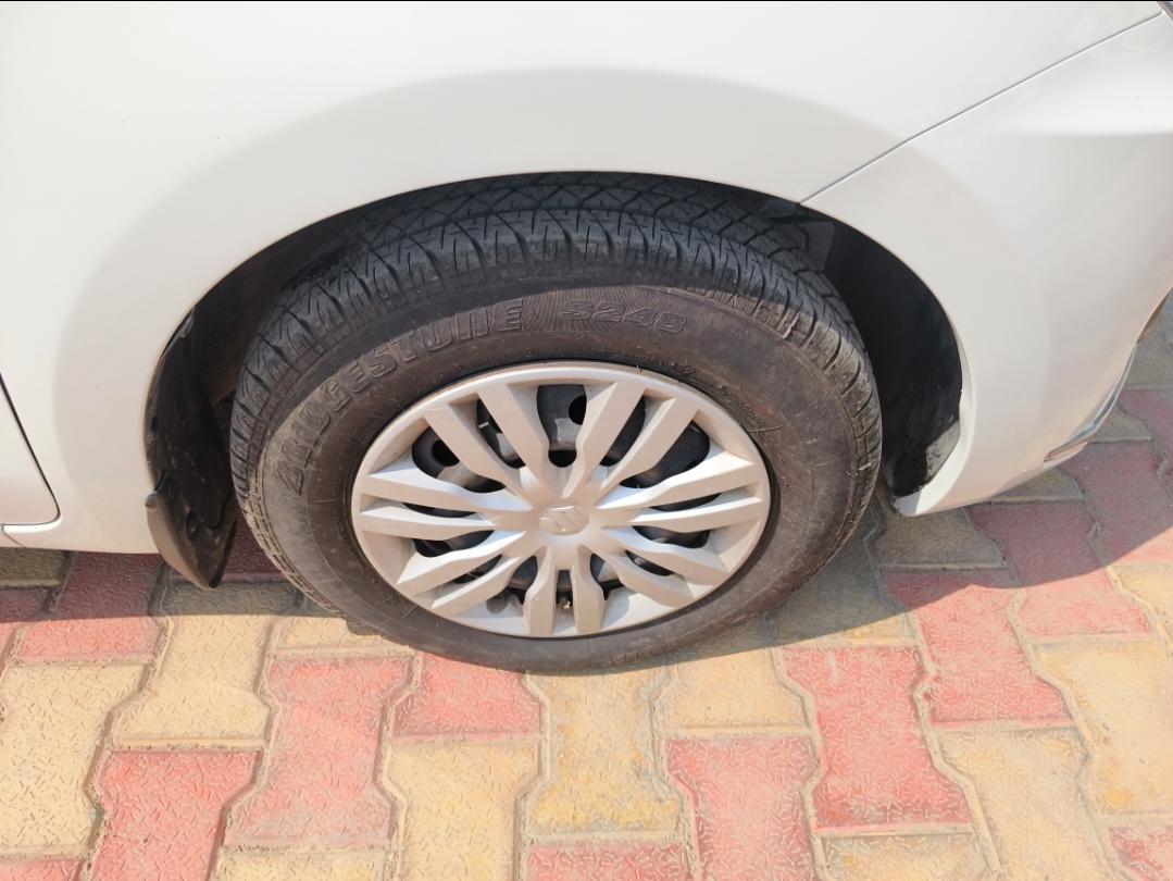 यूज़्ड 2019 मारुति सुजुकी डिजायर, Theba, Jamnagar 8 यूज़्ड 2019 मारुति सुजुकी डिजायर, Theba, Jamnagar 8