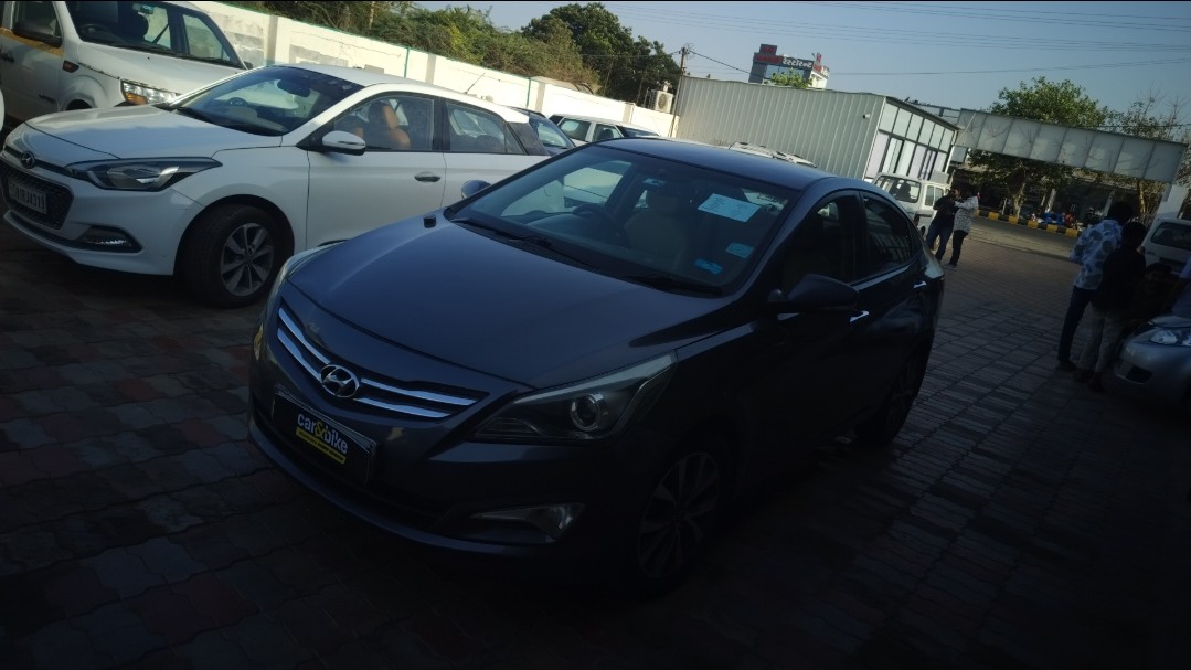 Used 2015 Hyundai Fluidic Verna Used 2015 Hyundai Fluidic Verna