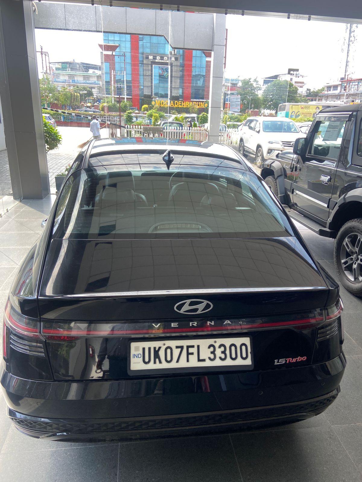 यूज़्ड 2023 ह्युंडई वरना, Araghar, Dehradun 3 यूज़्ड 2023 ह्युंडई वरना, Araghar, Dehradun 3