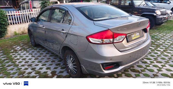 यूज़्ड 2018 मारुति सुजुकी सियाज़, Araghar, Dehradun 4 यूज़्ड 2018 मारुति सुजुकी सियाज़, Araghar, Dehradun 4