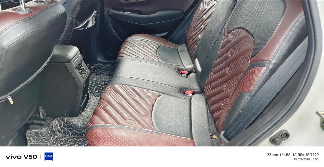 यूज़्ड 2023 मारुति सुजुकी ग्रैंड विटारा, Araghar, Dehradun 16 यूज़्ड 2023 मारुति सुजुकी ग्रैंड विटारा, Araghar, Dehradun 16