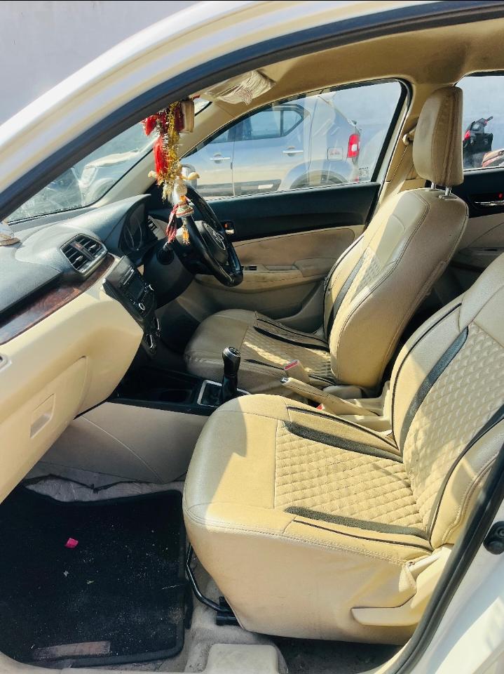 यूज़्ड 2018 मारुति सुजुकी डिजायर, Araghar, Dehradun 15 यूज़्ड 2018 मारुति सुजुकी डिजायर, Araghar, Dehradun 15