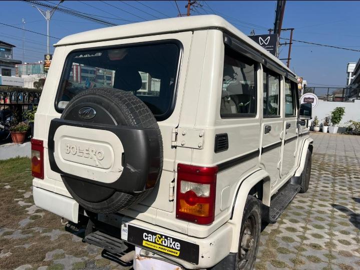 यूज़्ड 2018 महिंद्रा बोलेरो, Araghar, Dehradun 2 यूज़्ड 2018 महिंद्रा बोलेरो, Araghar, Dehradun 2