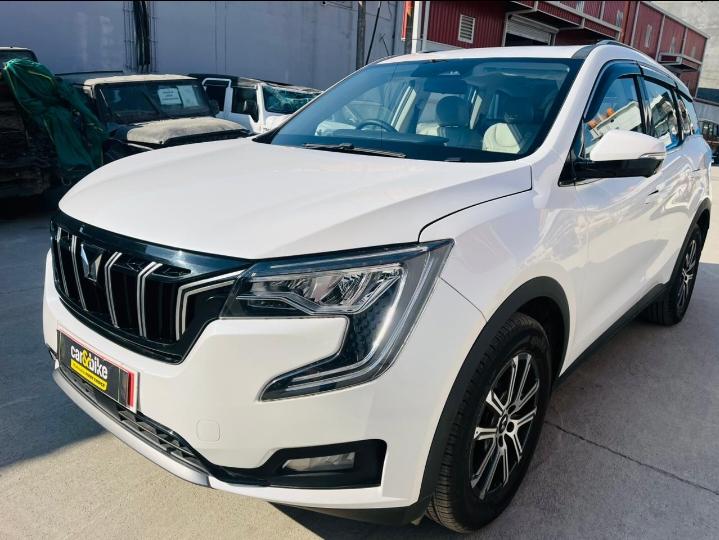 2025 महिंद्रा एक्सयूवी700 MX Diesel MT 7 STR 2025 महिंद्रा एक्सयूवी700 MX Diesel MT 7 STR