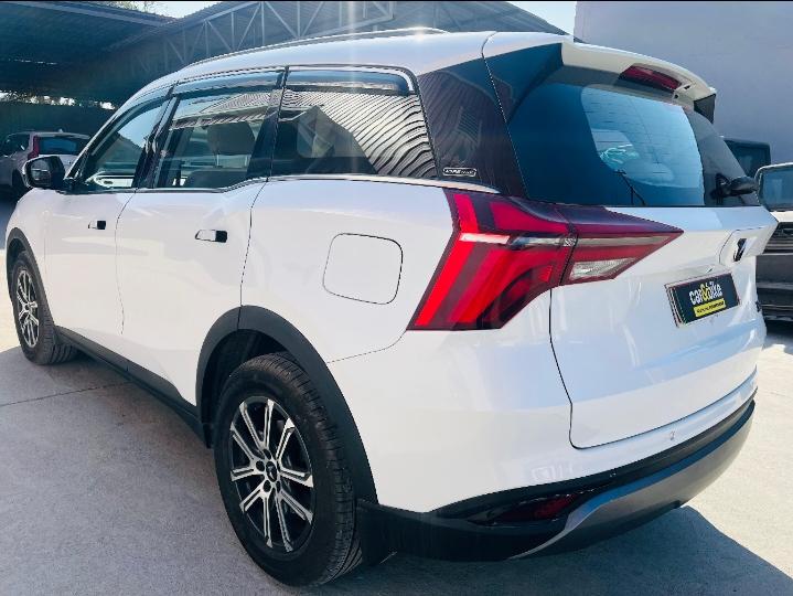 यूज़्ड 2025 महिंद्रा एक्सयूवी700, Araghar, Dehradun 5 यूज़्ड 2025 महिंद्रा एक्सयूवी700, Araghar, Dehradun 5