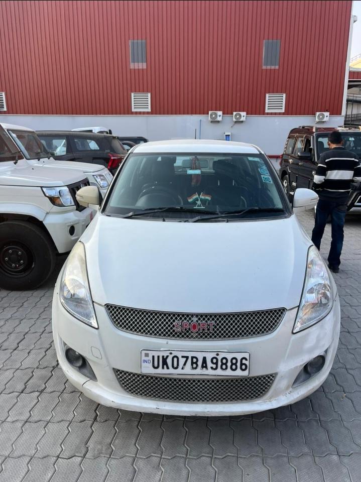 2013 मारुति सुजुकी स्विफ्ट VXI BS IV 2013 मारुति सुजुकी स्विफ्ट VXI BS IV
