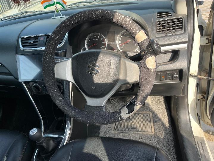 यूज़्ड 2013 मारुति सुजुकी स्विफ्ट, Araghar, Dehradun 12 यूज़्ड 2013 मारुति सुजुकी स्विफ्ट, Araghar, Dehradun 12