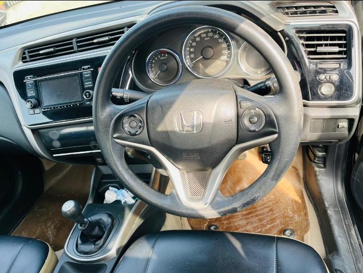 यूज़्ड 2016 होंडा सिटी, Araghar, Dehradun 13 यूज़्ड 2016 होंडा सिटी, Araghar, Dehradun 13