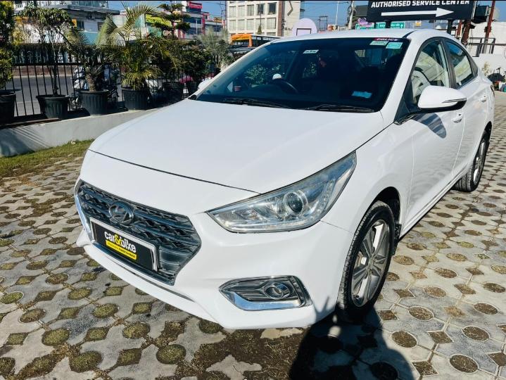 2018 ह्युंडई वरना 1.6 CRDi SX MT 2018 ह्युंडई वरना 1.6 CRDi SX MT