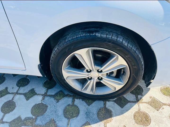 यूज़्ड 2018 ह्युंडई वरना, Araghar, Dehradun 8 यूज़्ड 2018 ह्युंडई वरना, Araghar, Dehradun 8