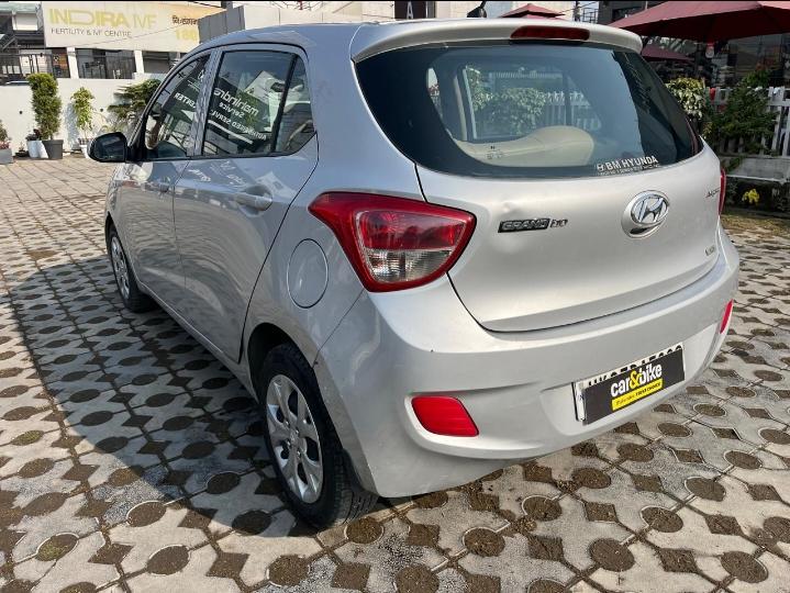 यूज़्ड 2013 ह्युंडई ग्रैंड आई10, Araghar, Dehradun 4 यूज़्ड 2013 ह्युंडई ग्रैंड आई10, Araghar, Dehradun 4