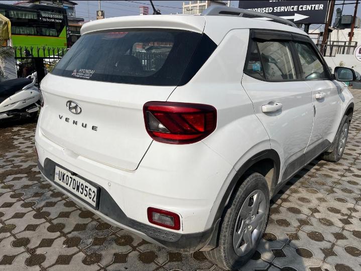 यूज़्ड 2021 ह्युंडई वेन्यू, Araghar, Dehradun 2 यूज़्ड 2021 ह्युंडई वेन्यू, Araghar, Dehradun 2