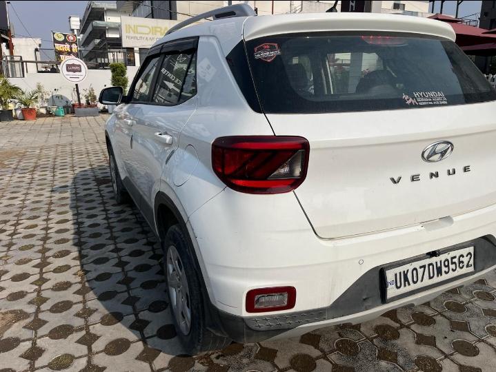 यूज़्ड 2021 ह्युंडई वेन्यू, Araghar, Dehradun 4 यूज़्ड 2021 ह्युंडई वेन्यू, Araghar, Dehradun 4