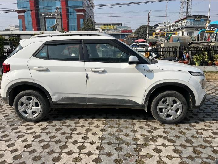 यूज़्ड 2021 ह्युंडई वेन्यू, Araghar, Dehradun 5 यूज़्ड 2021 ह्युंडई वेन्यू, Araghar, Dehradun 5