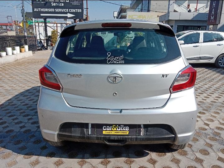 यूज़्ड 2017 टाटा टियागो, Araghar, Dehradun 3 यूज़्ड 2017 टाटा टियागो, Araghar, Dehradun 3