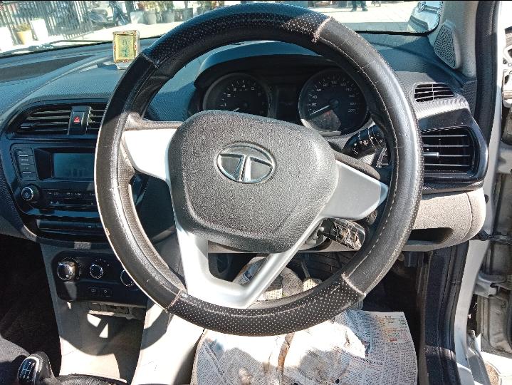 यूज़्ड 2017 टाटा टियागो, Araghar, Dehradun 12 यूज़्ड 2017 टाटा टियागो, Araghar, Dehradun 12