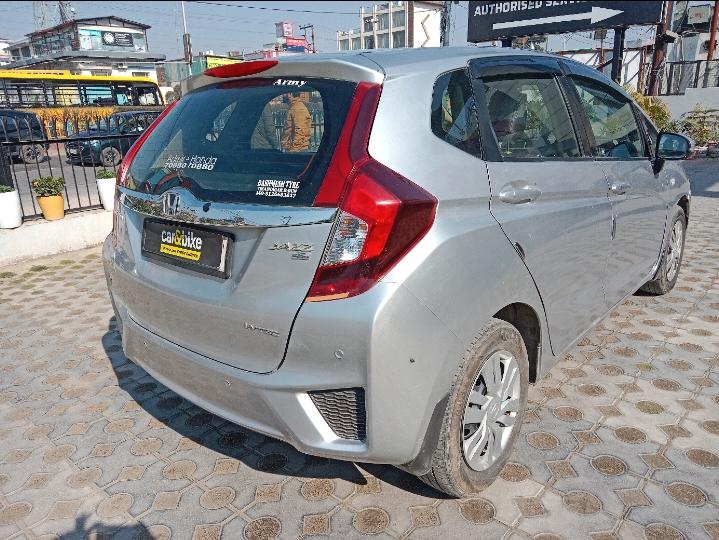 यूज़्ड 2016 होंडा जैज़, Araghar, Dehradun 4 यूज़्ड 2016 होंडा जैज़, Araghar, Dehradun 4