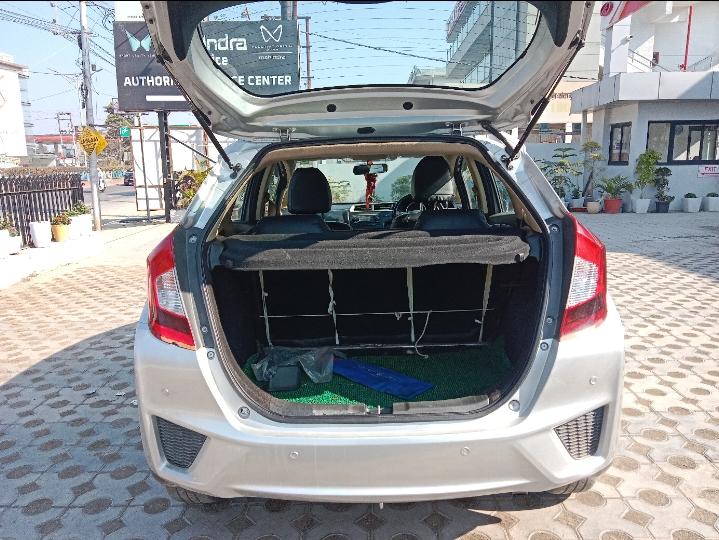 यूज़्ड 2016 होंडा जैज़, Araghar, Dehradun 9 यूज़्ड 2016 होंडा जैज़, Araghar, Dehradun 9