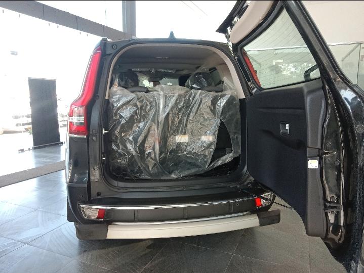 यूज़्ड 2022 महिंद्रा स्कॉर्पियो-N, Araghar, Dehradun 9 यूज़्ड 2022 महिंद्रा स्कॉर्पियो-N, Araghar, Dehradun 9