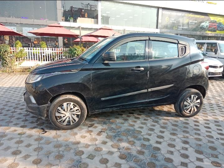 यूज़्ड 2016 महिंद्रा केयूवी 100, Araghar, Dehradun 1 यूज़्ड 2016 महिंद्रा केयूवी 100, Araghar, Dehradun 1