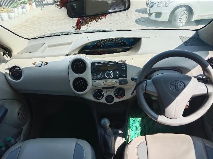 यूज़्ड 2014 टोयोटा इटिऑस, Araghar, Dehradun 11 यूज़्ड 2014 टोयोटा इटिऑस, Araghar, Dehradun 11