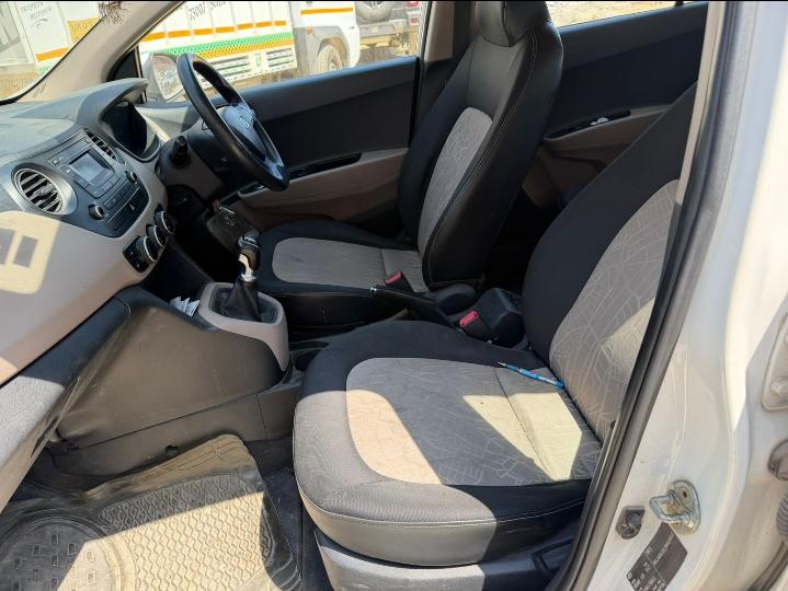 यूज़्ड 2016 ह्युंडई ग्रैंड आई10, Araghar, Dehradun 15 यूज़्ड 2016 ह्युंडई ग्रैंड आई10, Araghar, Dehradun 15