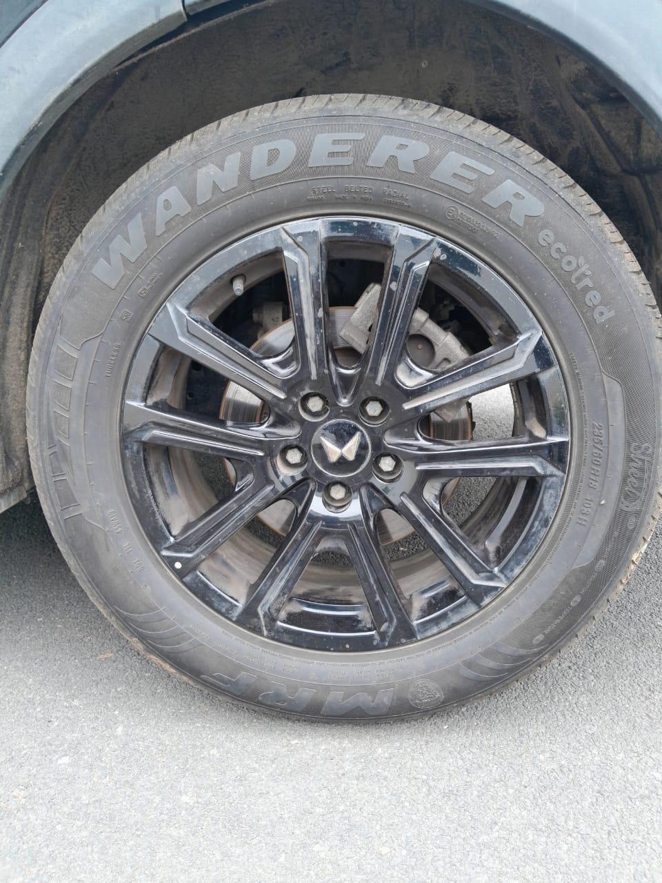 यूज़्ड 2024 महिंद्रा एक्सयूवी700, Tiruvannamalai 8 यूज़्ड 2024 महिंद्रा एक्सयूवी700, Tiruvannamalai 8