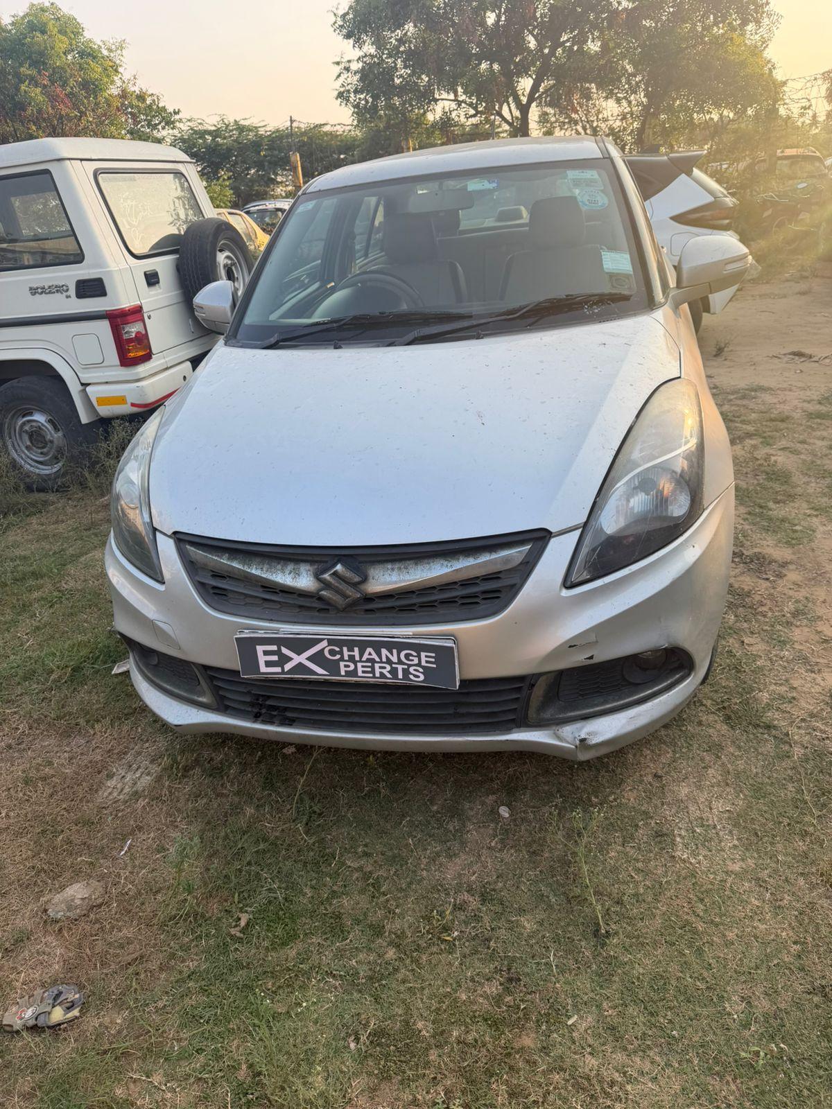 2015 मारुति सुजुकी स्विफ्ट डिज़ायर VXI 2015 मारुति सुजुकी स्विफ्ट डिज़ायर VXI