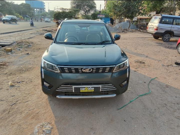 2019 महिंद्रा एक्सयूवी300 W8 (O) Petrol BS IV 2019 महिंद्रा एक्सयूवी300 W8 (O) Petrol BS IV