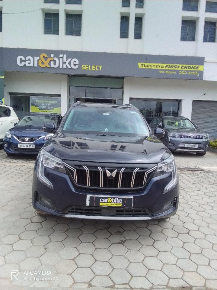 2021 महिंद्रा एक्सयूवी700 AX7 AT Luxury Diesel 7 STR 2021 महिंद्रा एक्सयूवी700 AX7 AT Luxury Diesel 7 STR