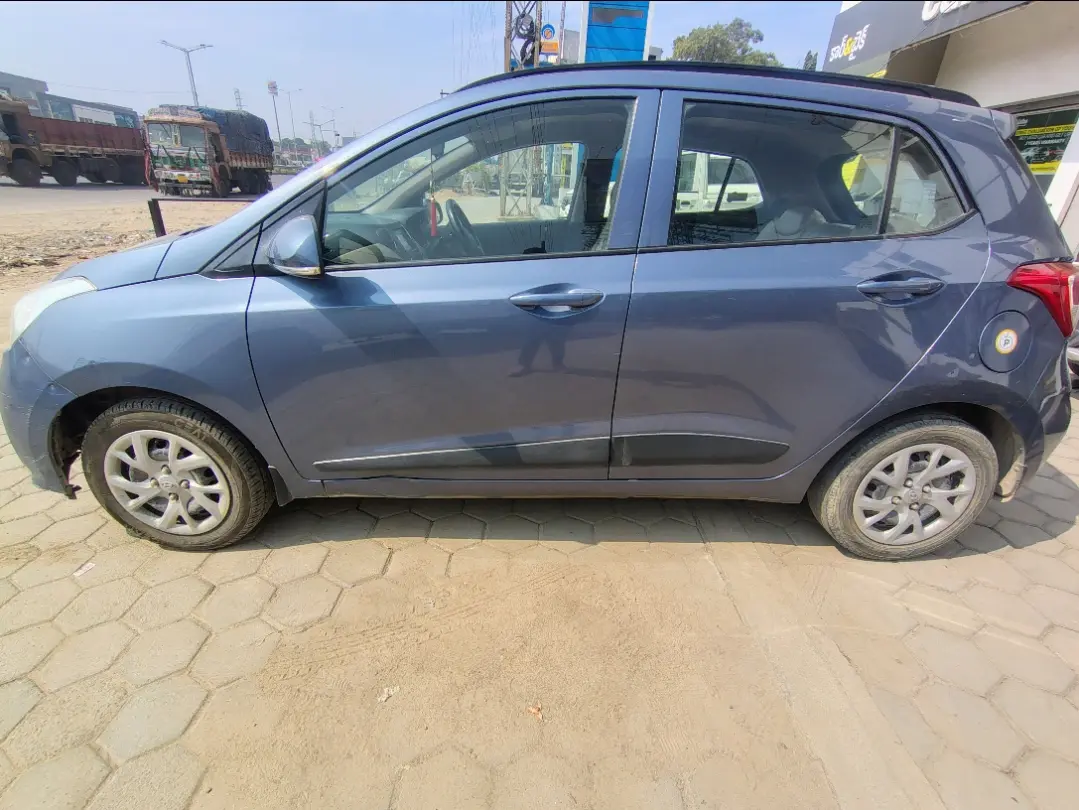 यूज़्ड 2017 ह्युंडई ग्रैंड आई10, Cyberabad, Hyderabad 1 यूज़्ड 2017 ह्युंडई ग्रैंड आई10, Cyberabad, Hyderabad 1