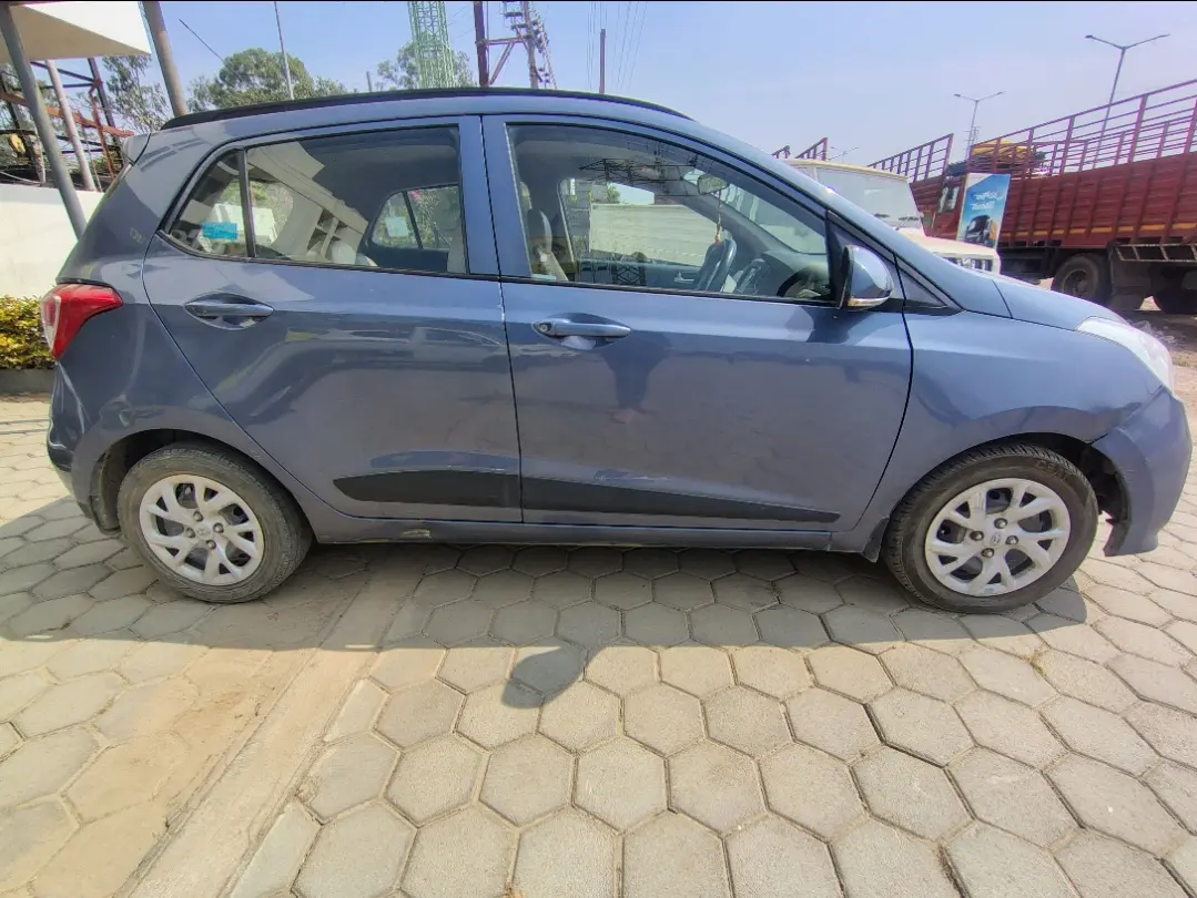 यूज़्ड 2017 ह्युंडई ग्रैंड आई10, Cyberabad, Hyderabad 5 यूज़्ड 2017 ह्युंडई ग्रैंड आई10, Cyberabad, Hyderabad 5