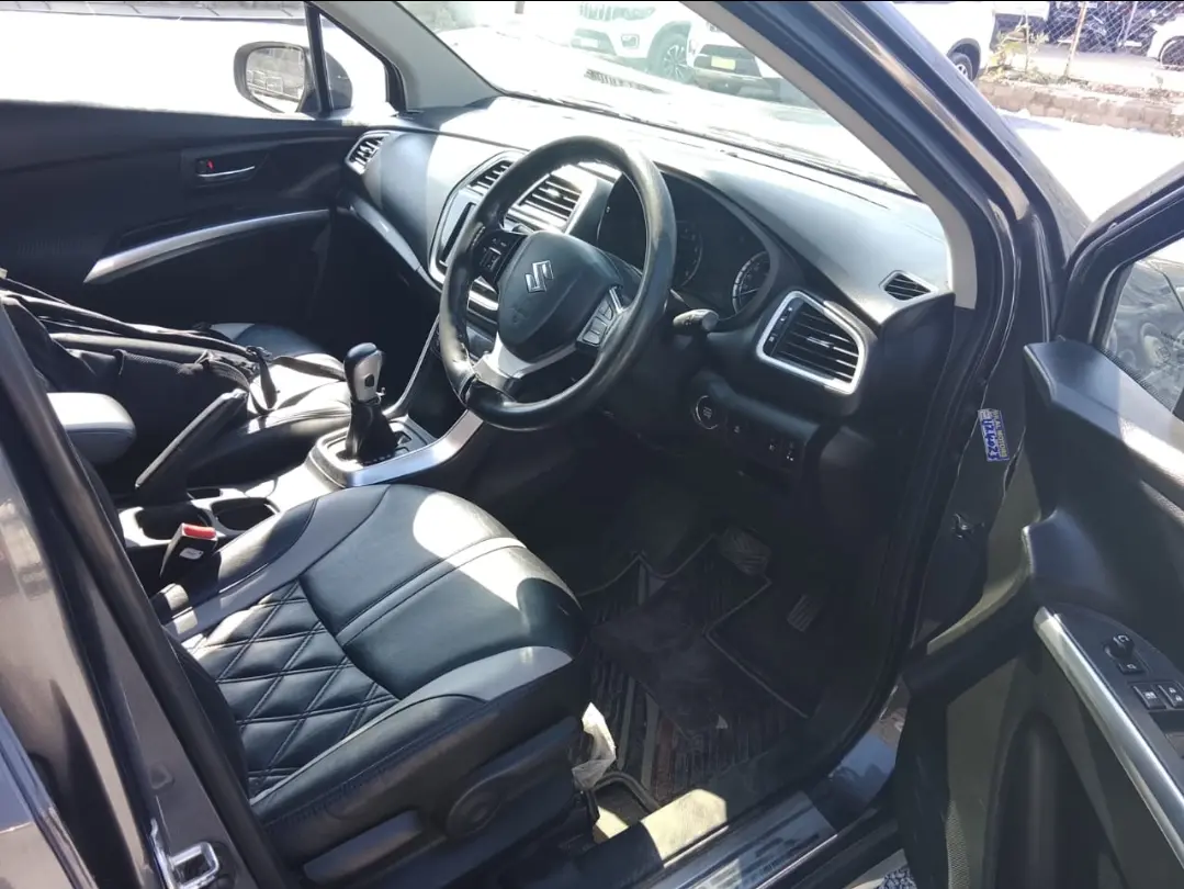 यूज़्ड 2022 मारुति सुजुकी एस-क्रॉस, Cyberabad, Hyderabad 5 यूज़्ड 2022 मारुति सुजुकी एस-क्रॉस, Cyberabad, Hyderabad 5