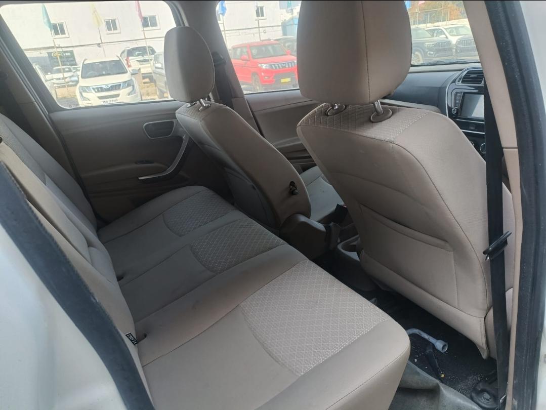 यूज़्ड 2021 महिंद्रा बोलेरो नियो, Cyberabad, Hyderabad 5 यूज़्ड 2021 महिंद्रा बोलेरो नियो, Cyberabad, Hyderabad 5